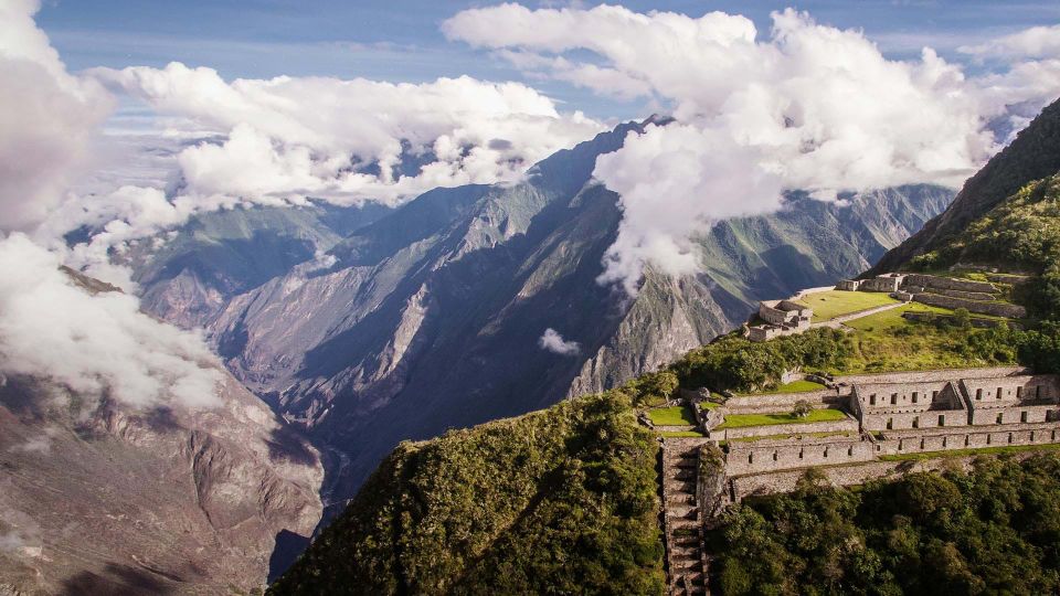 Complete Choquequirao and Machu Picchu Adventure for 6 Days - Key Points