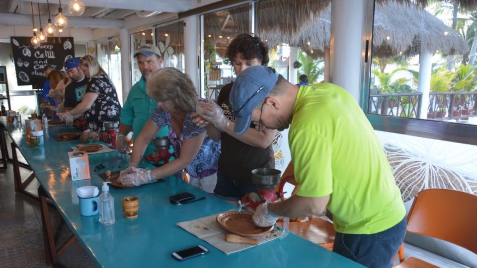 cozumel seaside chocolate workshop and wine tasting Cozumel: Seaside Chocolate Workshop and Wine Tasting