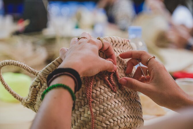 Create Your Bag In A Moroccan Embroidery And Crafts Workshop - Key Points