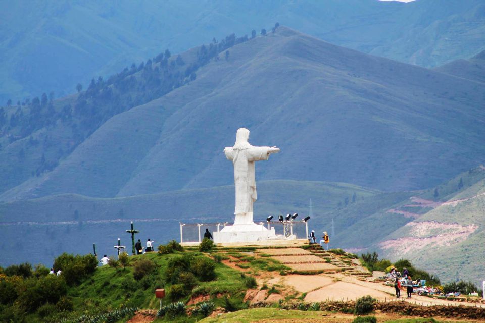 Cuzco: Walking Tour Cusco History, Architecture & Local Life - Key Points