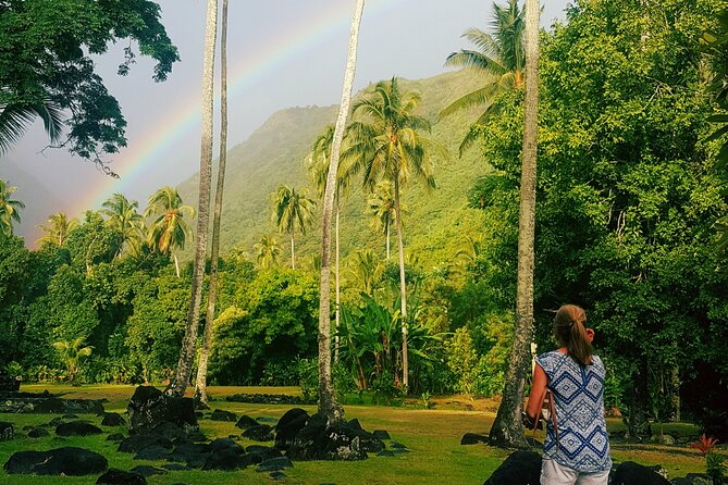 Day Tour to Teahupoo Along Tahitis West Coast, Private Personalised Small Group - Key Points