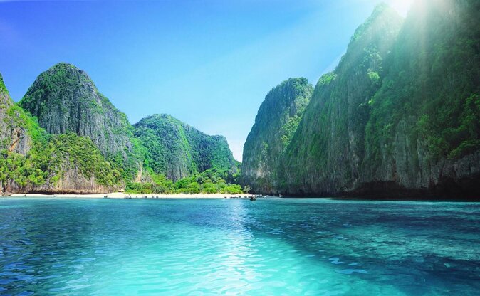 Day Trip to Phi Phi , Khai Islands and Cruise Around Maya Bay by Speed Boat - Key Points