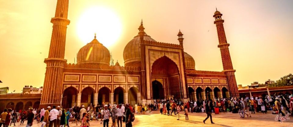 Delhi: Evening Sightseeing Tour Of Old Delhi City With Guide - Key Points