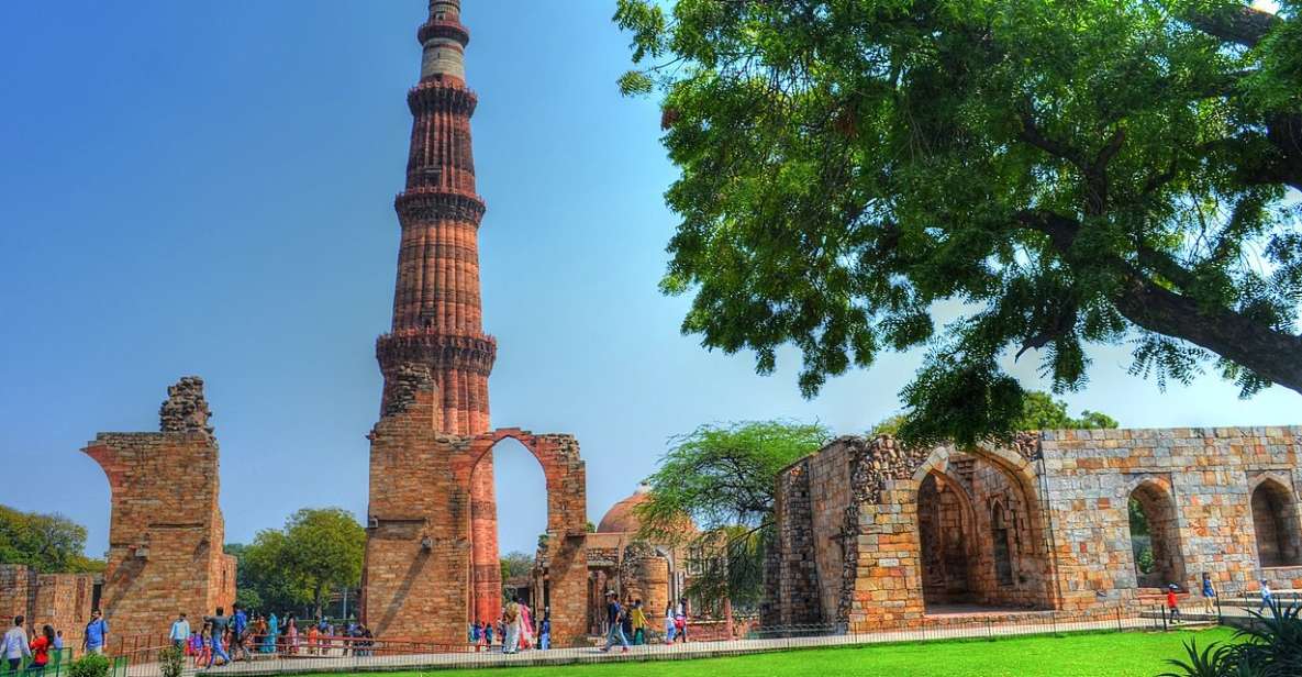 Delhi: Old and New Delhi Sightseeing Private Day Tour - Key Points