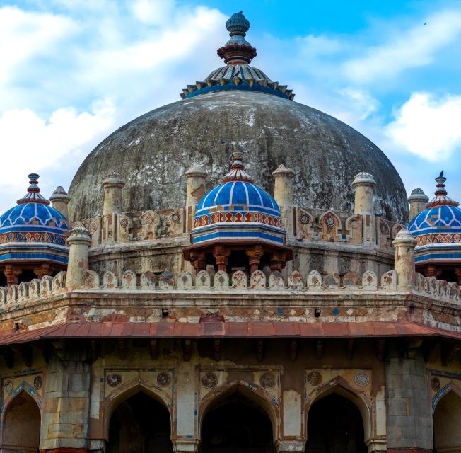 Delhi Unfiltered: Old and New Delhi Sightseeing Tour - Key Points