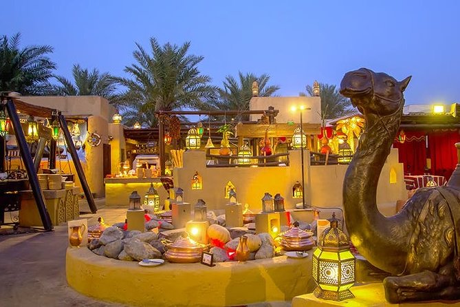 Dinner at Al Hadheerah Bab Al Shams Desert Resort - Key Points