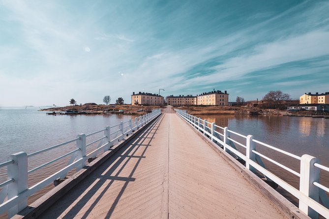 Discover Helsinki'S Most Photogenic Spots With a Local - Key Points