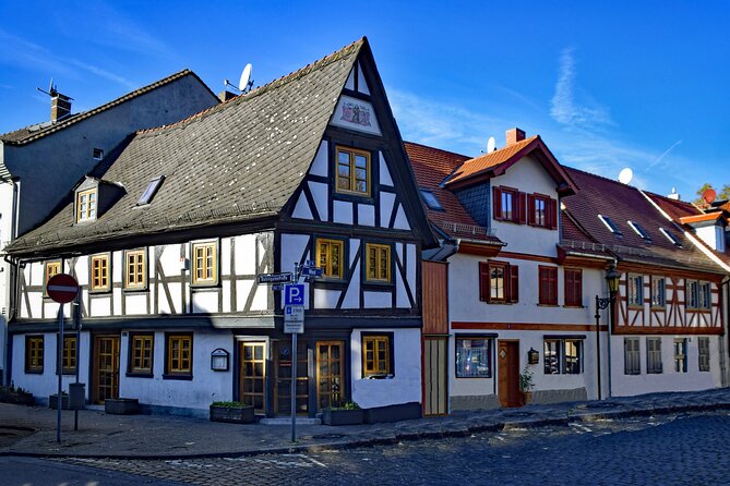 Discover Höchst Old Town of Frankfurt With a Local - Key Points