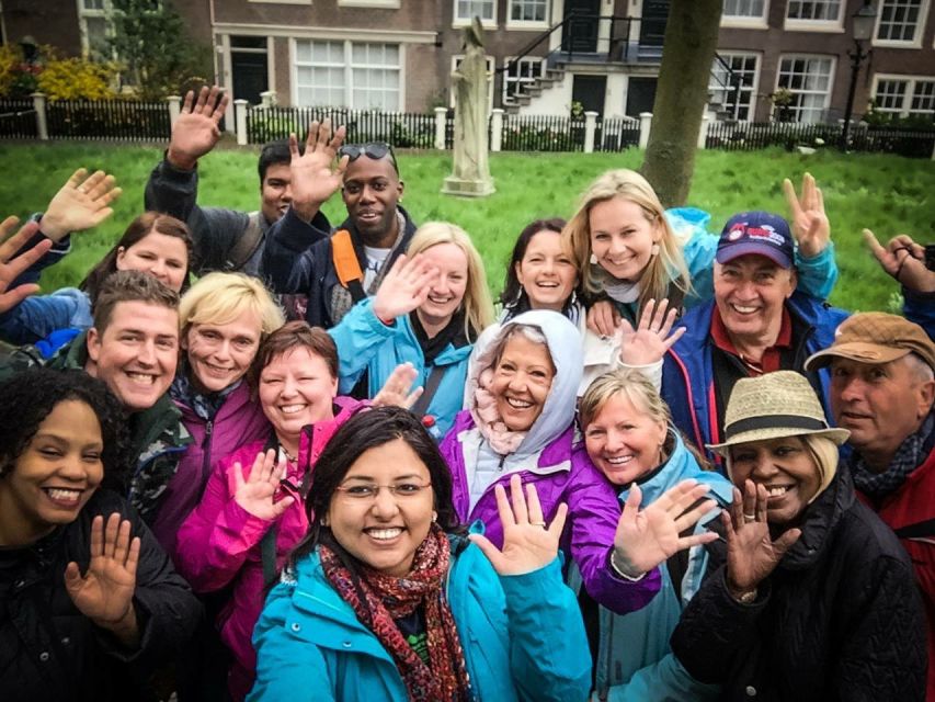 Do You Speak Grass? German Tour of Amsterdam's Coffeeshops - Key Points