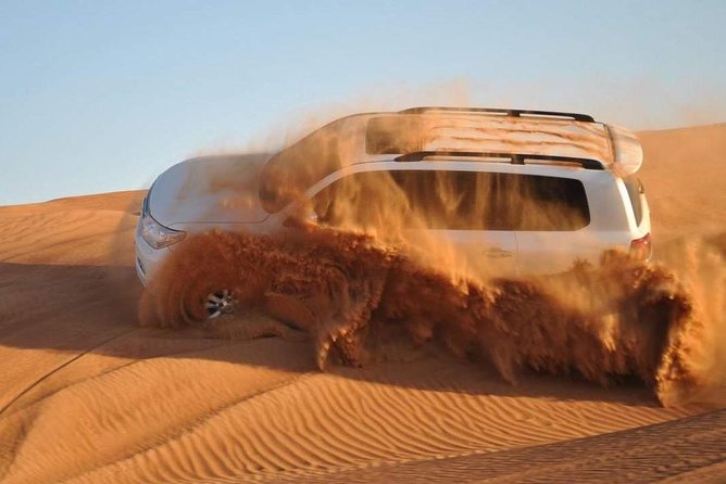 Dubai Desert Safari With BBQ Dinner, Dune Bashing & Live Show - Key Points