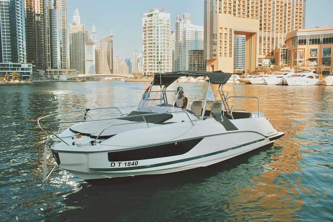 Dubai Private Yacht Cruise - Key Points