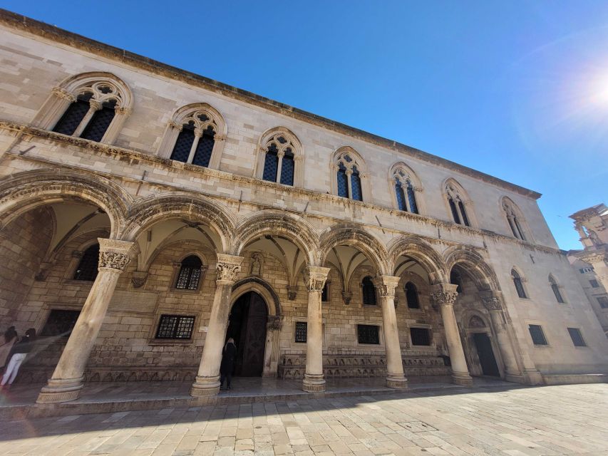 Dubrovnik: Old Town Highlights Tour With Audio Guide - Key Points