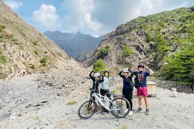 E-bike Hill Clim Tour to the No-Entry Zone of Sakurajima Volcano - Key Points