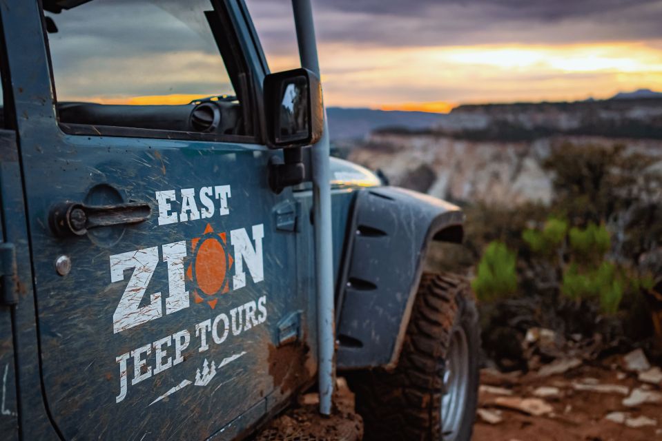 East Zion: Cliffs Sunset and Backcountry Off-Road Jeep Tour - Key Points