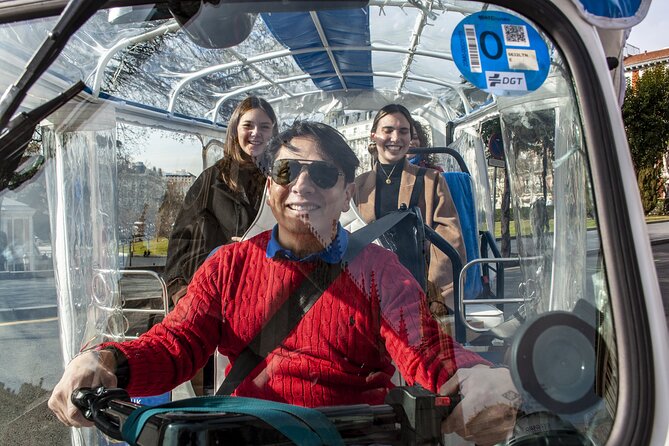 Eco Friendly Tuk Tuk Experience With the Local in Madrid - Experience Highlights