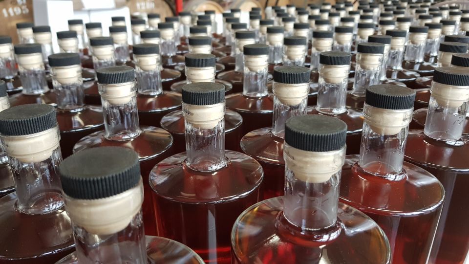 Eindhoven: Bottle Distillery Tour and Tasting Experience - Key Points