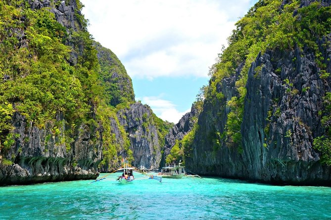 El Nido Island Hopping Day Tour From Puerto Princesa City - Tour Pricing and Inclusions