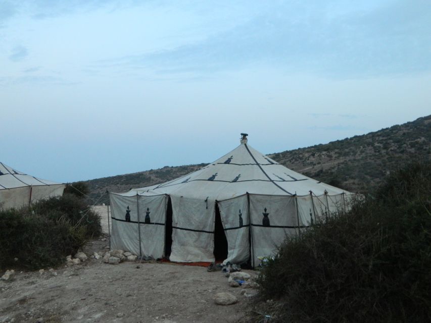 Essaouira: 1 Night in a Berber Tent by the Sea With Meals - Key Points