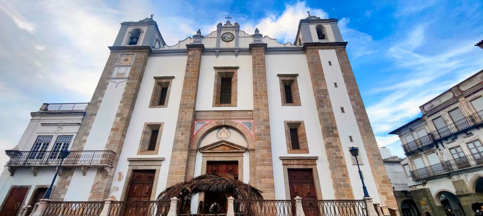 Évora: Christian Heritage Private Walking Tour - Key Points