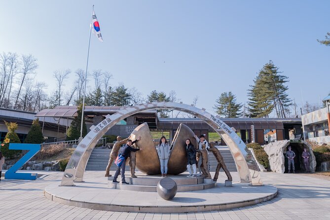 Exclusive Private DMZ Tour & War Memorial Hall or Suspension Bridge(No Shopping) - Key Points