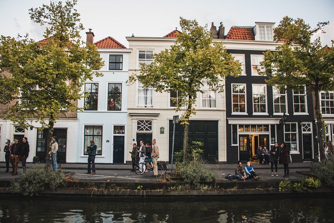 Explore the Hague in 1 Hour With a Local - Pricing and Booking