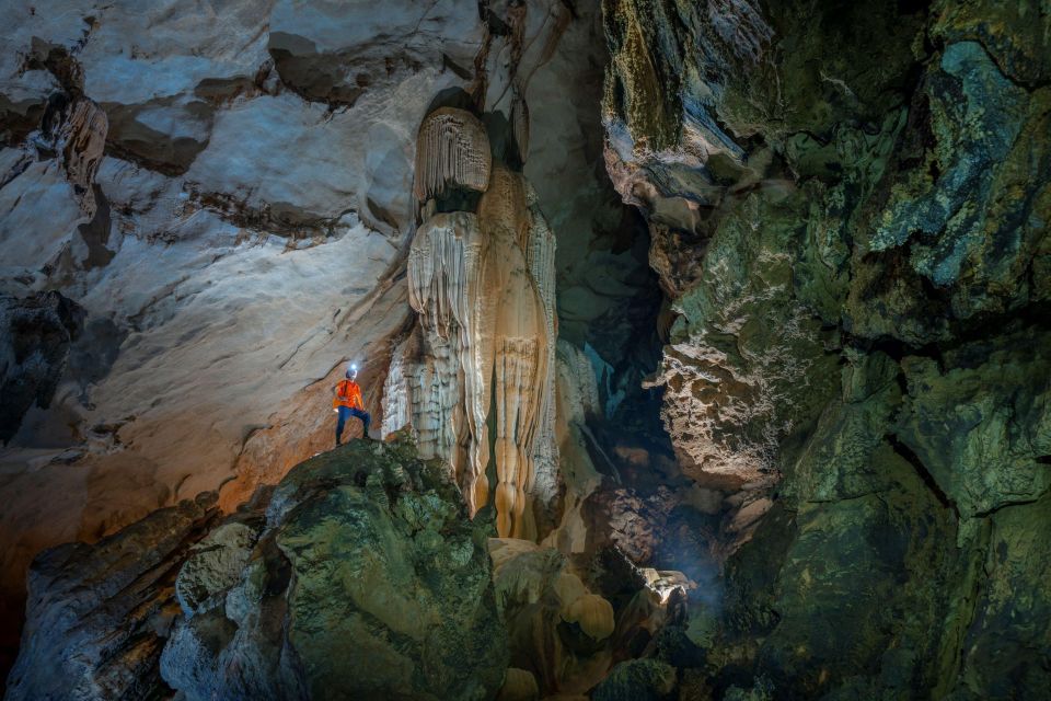 Explorer Cha Loi Cave System 2 Days 1 Night - Key Points