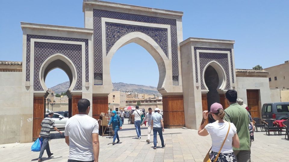 Fes Saiss Airport Transfer to Hotel/Riad in Fes - Key Points