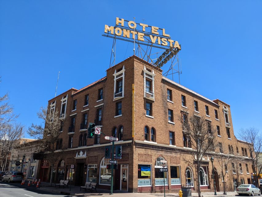 Flagstaff: Self-Guided Scavenger Hunt Walking Tour - Key Points