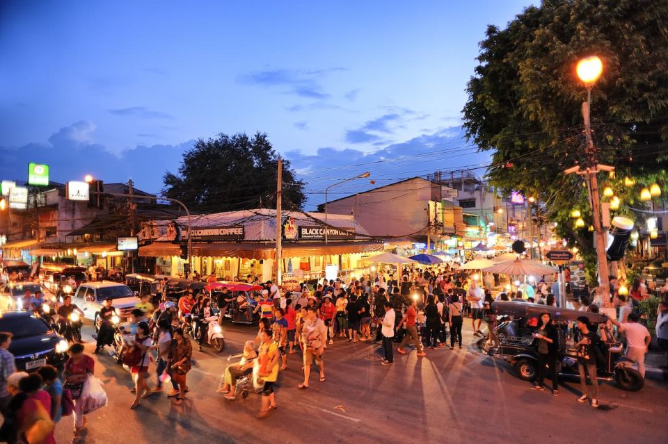 Flavors of Chiang Mai: Street Food Adventure - Key Points