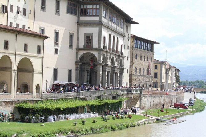 Florence - The Medicis Private Walking Tour - Key Points