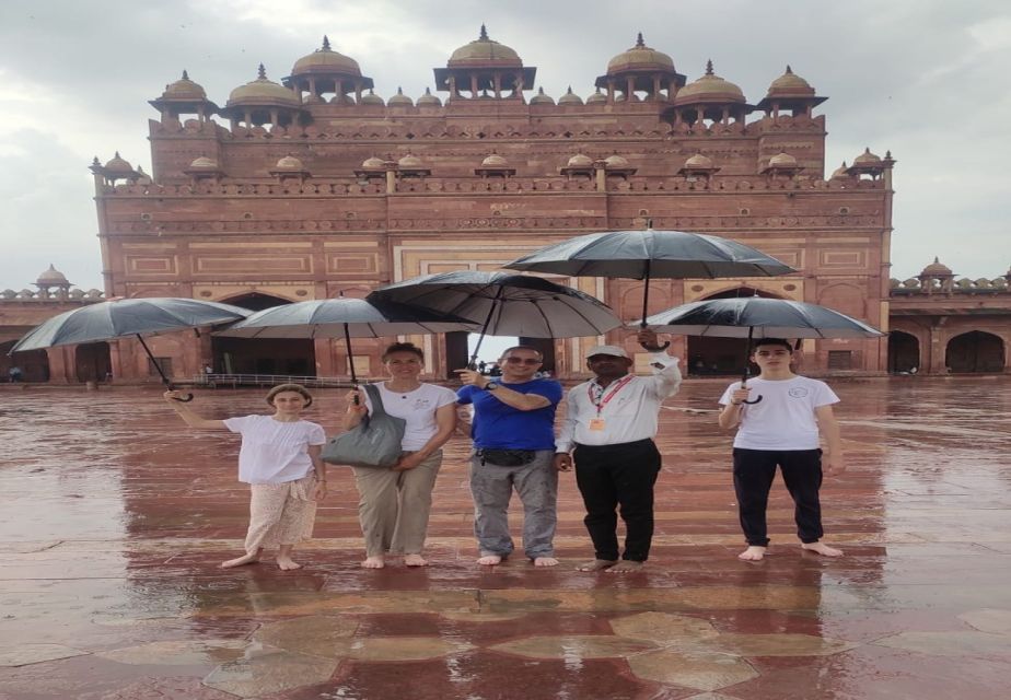 From Agra: Fatehpur Sikri and Market Private Half-Day Tour - Tour Duration and Itinerary