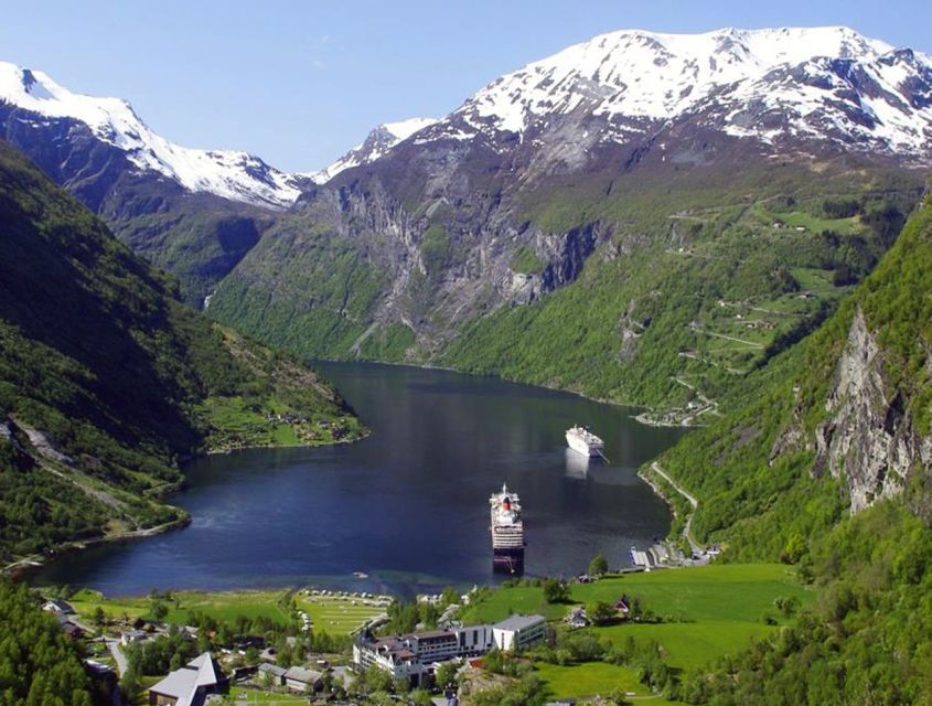 From Ålesund: Private Day Trip to Geirangerfjord - Key Points