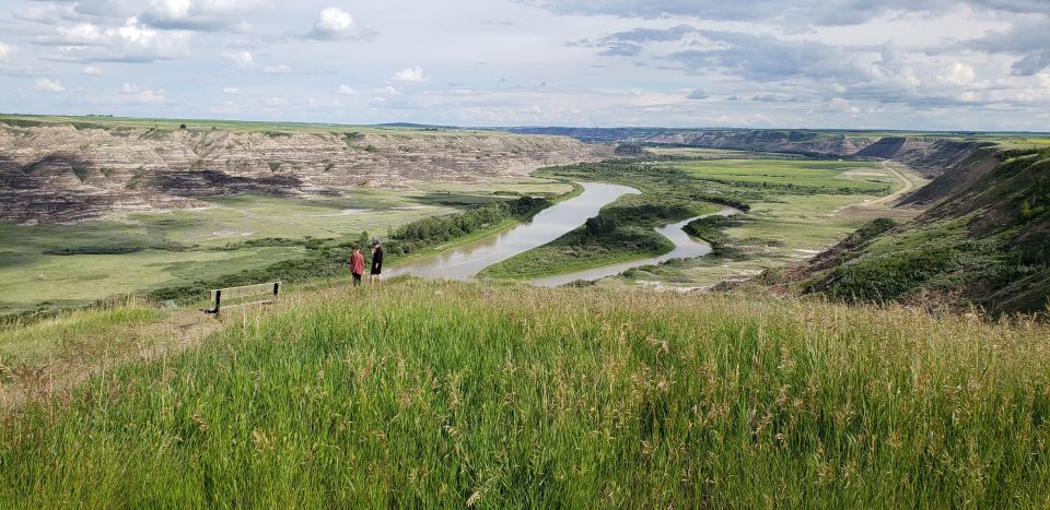 From Calgary: Drumheller and Badlands Tour - Key Points