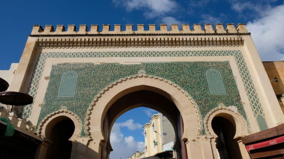 From Casablanca: Guided Tour of Fez With Lunch - Key Points