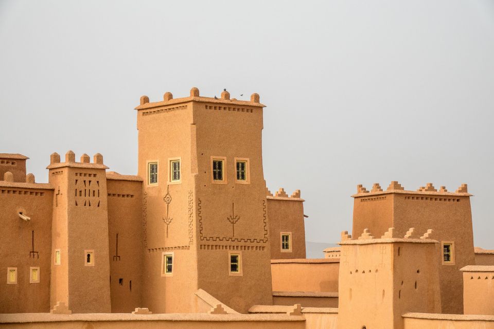 From Casablanca to Fes & Sahara: 6-Day Immersive Expedition - Key Points