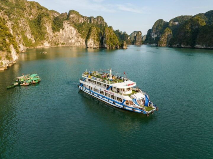 From Cat Ba Island: Lan Ha Bay Day Cruise, Kayking,Snorkling - Key Points