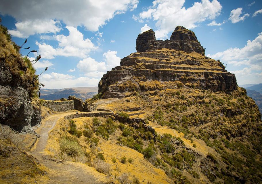 From Cusco Private Service Waqrapukara the Inca Fortress - Key Points