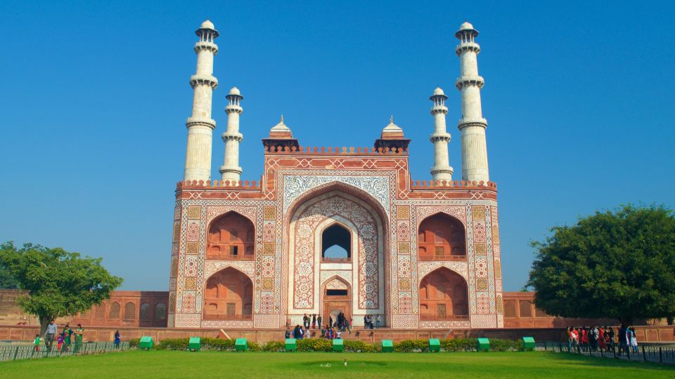 From Delhi: Private Taj Mahal and Agra Tour by Car - Key Points