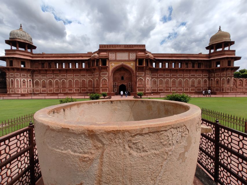 From Delhi: Sunrise Taj Mahal Private Tour With Agra Fort - Key Points
