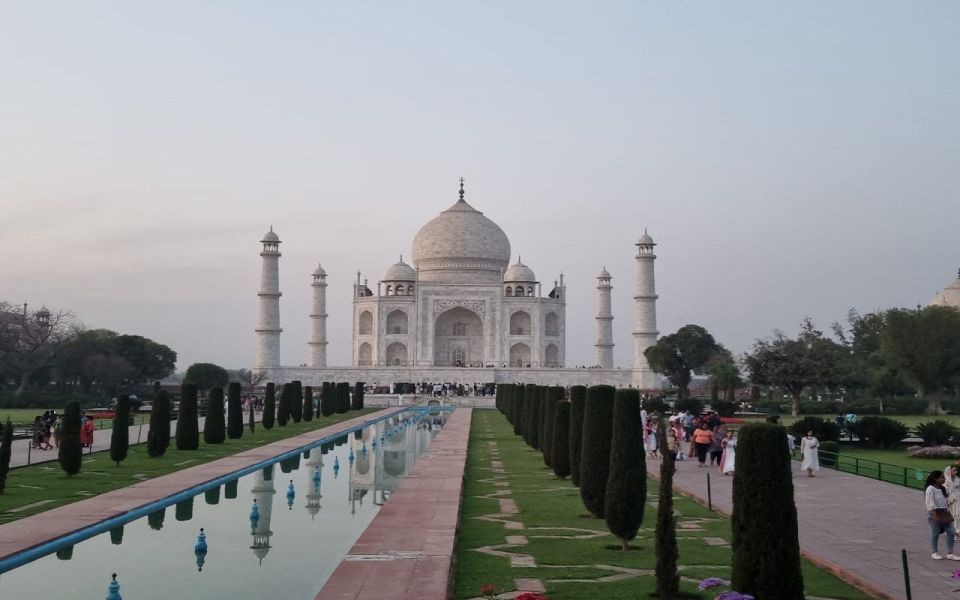 From Delhi : Taj Mahal & Agra Fort Guided Tour - Key Points
