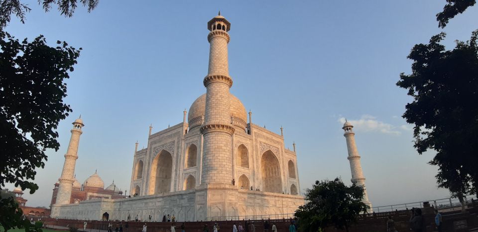 From Delhi : Taj Mahal Sunrise Tour By Private Car - Key Points