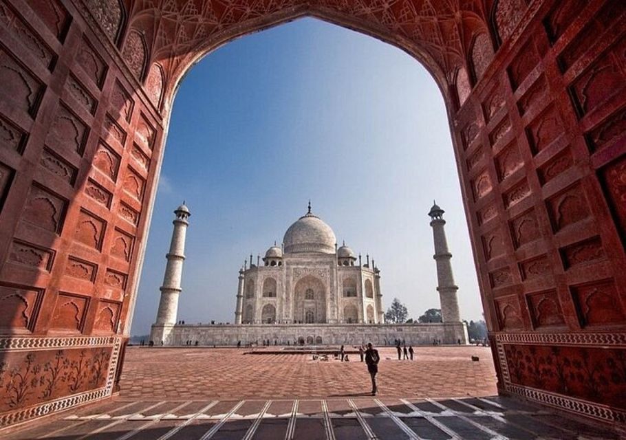 From Delhi to Taj Mausoleum Day Trip by Express Train - Key Points