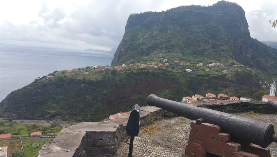 From Funchal: Santana and Pico Do Areeiro East Island Tour - Key Points