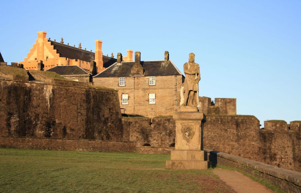 From Glasgow: Stirling Castle, Loch Lomond and Cruise Tour - Key Points