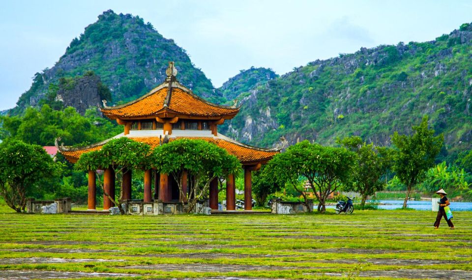 From Hanoi: Tam Coc and Hoa Lu Full-Day Trip With Boat Ride - Key Points