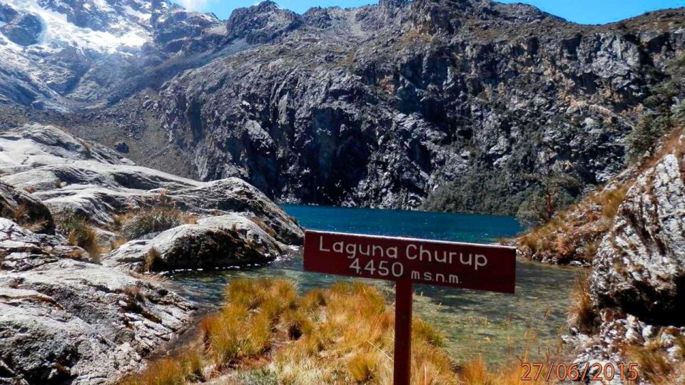 From Huaraz: Private Hiking Service to the Churup Lagoon - Key Points