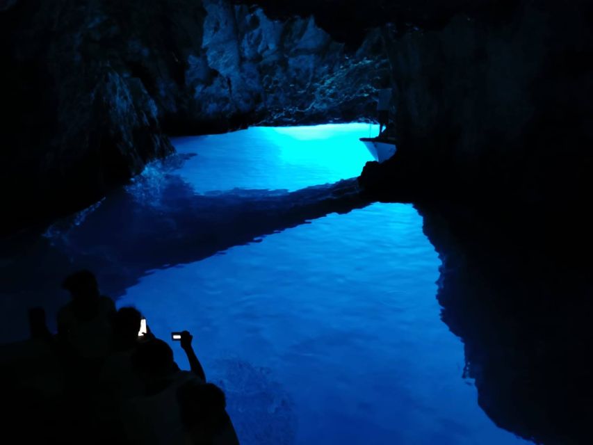 From Hvar: Private Boat Tour Blue Cave and Pakleni Islands - Key Points