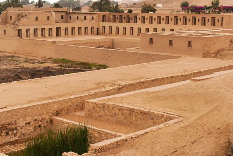 From Lima: Tour to the Citadel of Pachacamac-Private Service