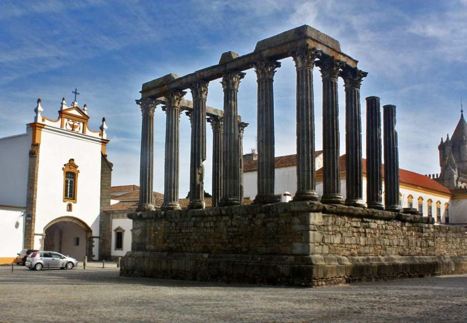 From Lisbon: Évora Tour With Wine Tasting Included - Key Points