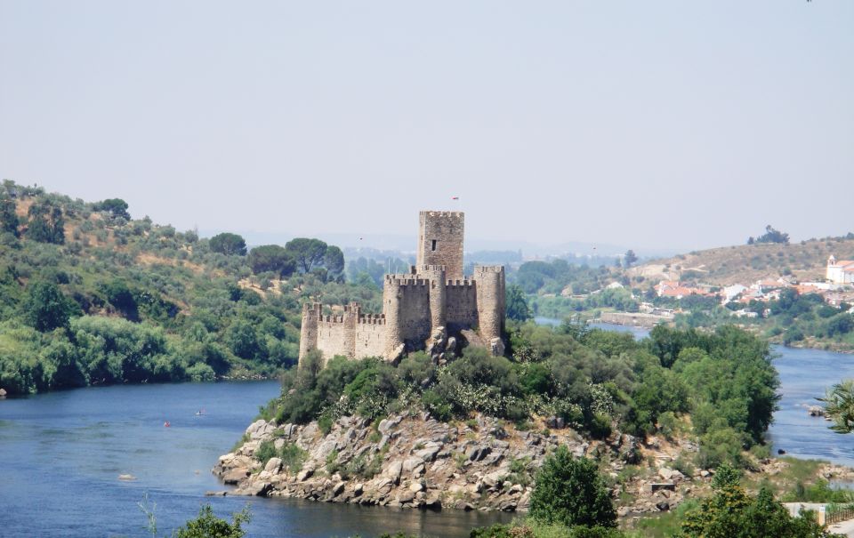 From Lisbon: Tomar and Almourol Castles Day Trip - Key Points